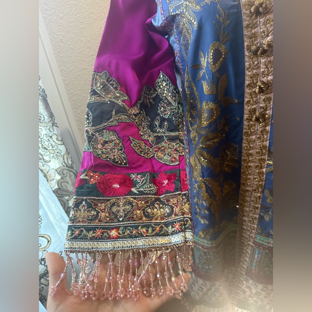Elegant Multicolor Women's Accessory Set - Picture 6 of 16